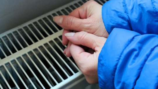 Sistemele de termoficare din România riscă să se oprească în ianuarie-februarie, dacă Guvernul nu intervine, avertizează administratorul