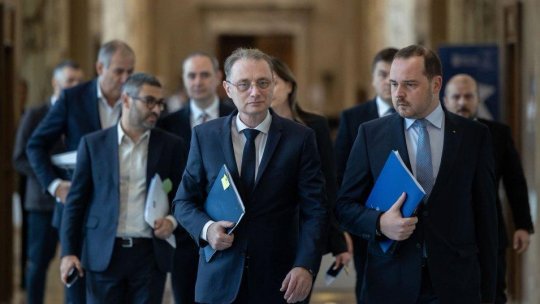 Rectificarea bugetară, pe masa ședinței de Guvern. Bani în plus pentru sănătate și pensii