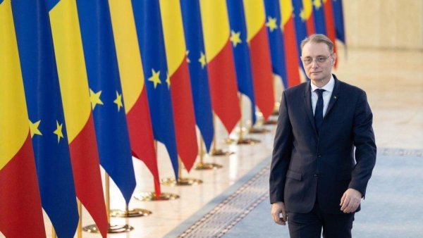 Premierul Luca Niculescu a discutat cu secretarul general al NATO despre securitatea din zona Mării Negre