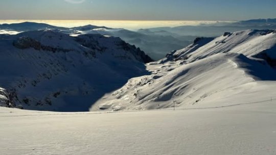 Este iarnă în masivele montane