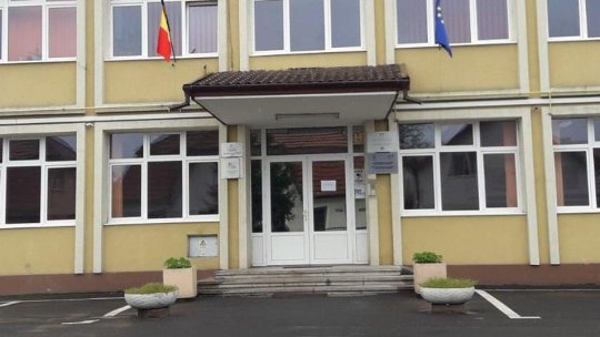 Interes scăzut pentru posturile de directori și directori adjuncți pentru unitățile școlar