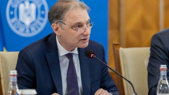 Premierul desemnat începe consultările cu partidele parlamentare