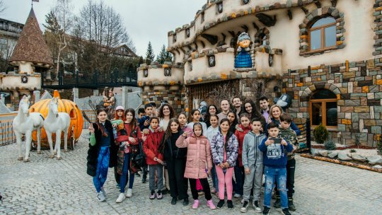 30 de copii din Brașov pot pleca într-o excursie dacă tu alegi să citești
