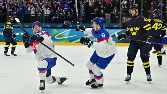 Hochei. Slovacia e în sferturile de finală ale competiţiei | VIDEO