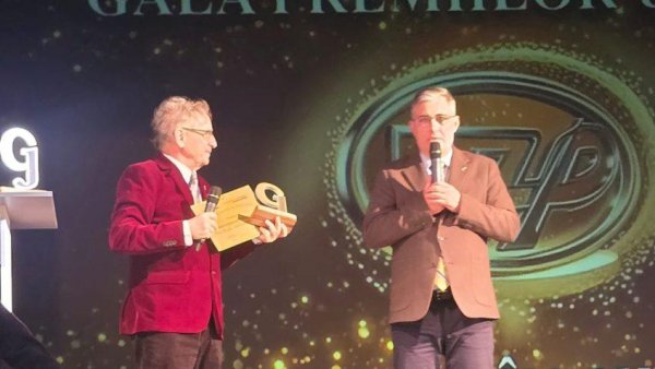 Florin Brușten, premiat la Gala Premiilor UZPR „Excelența în jurnalism”