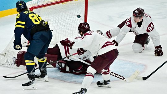 Hochei. Favoritele au trecut de play-off şi sunt în sferturi | VIDEO