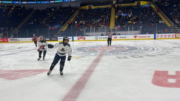 Hochei. Al treilea succes pentru Team Romania Wolves la Quebec International Pee-Wee Hockey