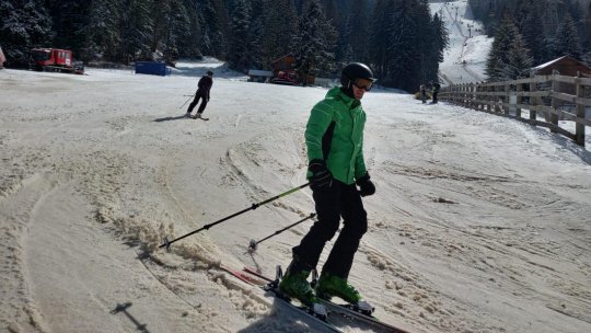 Vânt puternic în Postăvaru. Nu funcționează instalațiile de transport pe cablu