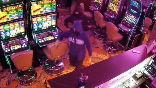 Tâlhărie într-o sală de jocuri din Brașov | VIDEO