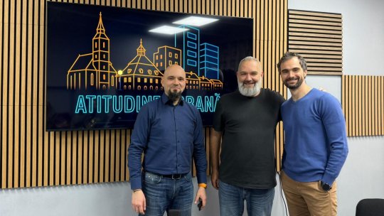 ATITUDINE URBANA | Suntem împreună online. Suntem singuri în oraș.