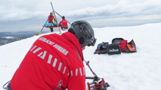 Aproape 100 de persoane, recuperate de pe munte în ultimele 24 de ore