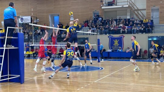 Volei. Corona pierde în decisiv cu liderul Steaua