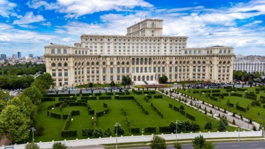 Proiectul de buget ajunge în comisiile parlamentare de specialitate