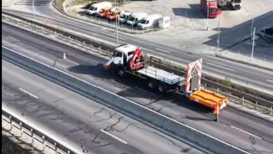 Atenuator de impact pentru siguranța drumarilor