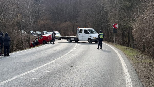 Trafic îngreunat pe drumul Poienii, în această după-amiază | VIDEO