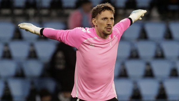 Portarul Ionuț Radu are șanse să fie inclus în lotul naționalei României pentru partida cu Turcia