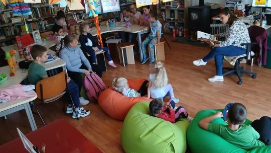 Bibliotecarii din Mândra și Racoș au fost premiați