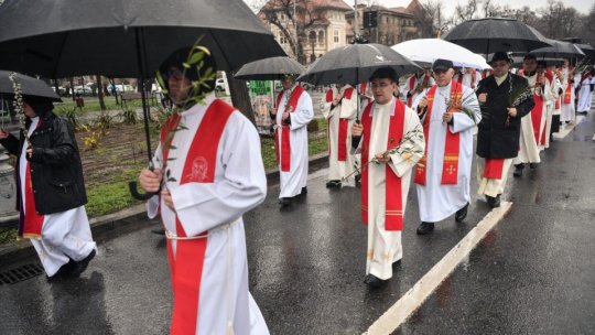 A început Săptămâna Mare pentru creştinii catolici şi protestanţi