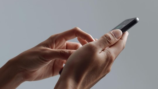 Dosarul electronic de sănătate, disponibil de pe orice dispozitiv, din vară