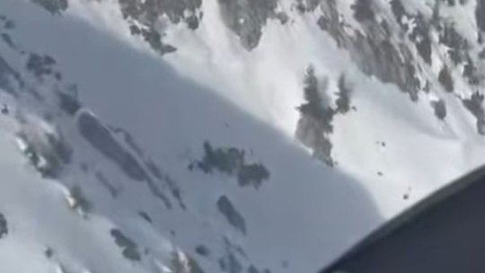 Salvamont Zărnești, intervenție dificilă, în Piatra Craiului, cu elicopterul MAI