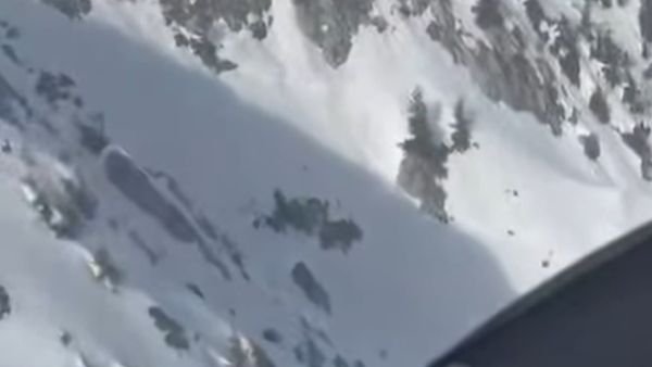 Salvamont Zărnești, intervenție dificilă, în Piatra Craiului, cu elicopterul MAI