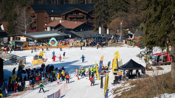 Schi alpin. Peste 100 de participanți la Cupa Teleferic