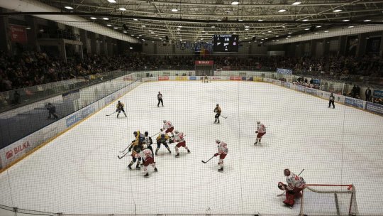Hochei. Corona Brașov a câștigat meciul 2 al finalei Erste Liga