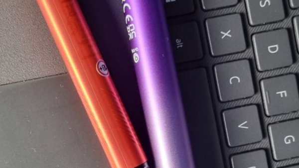 Proiect în Parlament: Țigările electronice vor fi interzise în spațiile publice închise