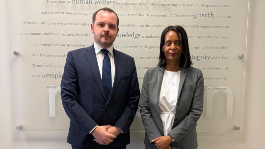 Parteneriat cu Medtronic pentru tehnologie modernă în chirurgie și diabet