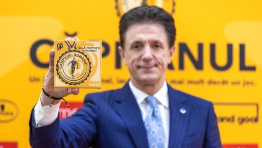 Fotbal. Gică Popescu a lansat jocul "Căpitanul", la Muzeul Fotbalului
