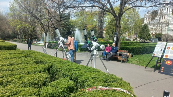 Observații solare în Parcul Titulescu