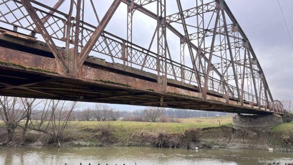 Oferte depuse pentru podul de la Podu Oltului!