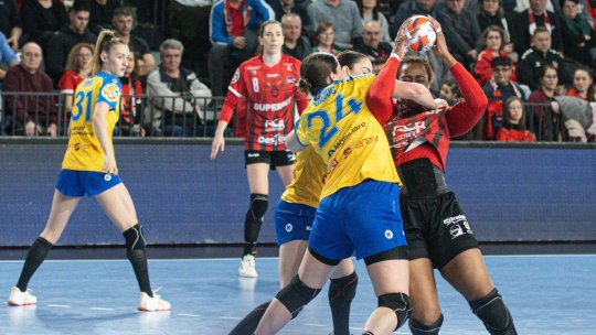 Handbal. Corona Brașov, învinsă clar de Gloria Bistrița