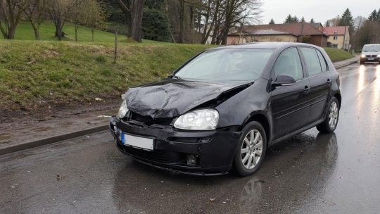 Mai mult de jumătate dintre maşinile second-hand din România aveau avarii în istoricul de daune