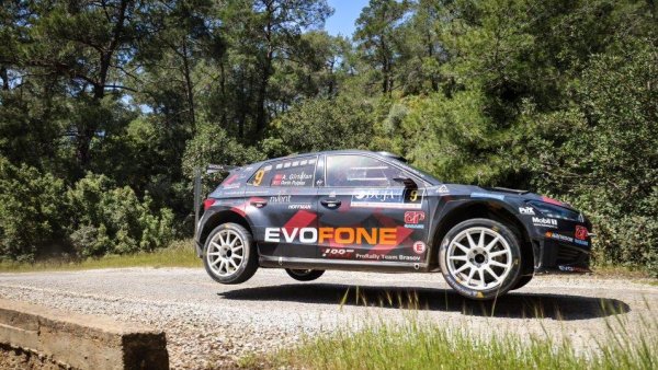 Duel spectaculos pentru victorie, la Raliul Harghitei