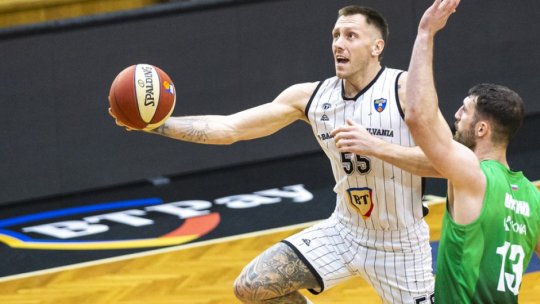 Baschet. U BT Cluj a început cu victorie play-off-ul Ligii Naționale de baschet