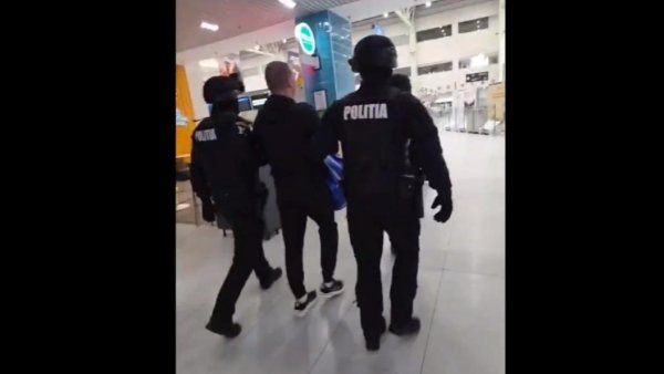 Bărbat cercetat pentru agresiune sexuală și lipsire de libertate, extrădat din Elveția | VIDEO