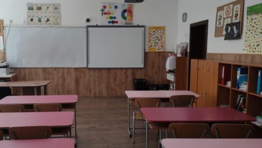 Elevii şi preşcolarii intră în vacanţa de primăvară