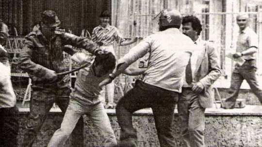 Adevărul nescris al anilor '90