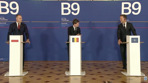 Declarații de presă comune ale președintelui României cu omologul polonez și cu secretarul general al NATO