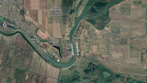 O rachetă neghidată, găsită într-o curte din Tulcea. MApN a neutralizat proiectilul