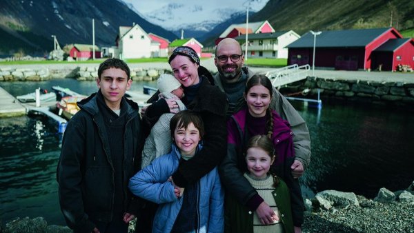 Premiera filmului lui Cristian Mungiu "Fjord" în competiţia Festivalului de la Cannes