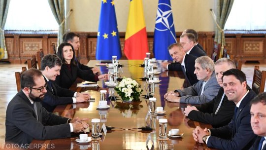 Liderii grupurilor parlamentare au comentat poziţiile privind formarea unui nou guvern