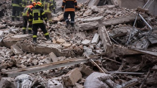 Trupul unei românce, recuperat din dărâmăturile unui bloc de apartamente prăbuşit în Goerlitz