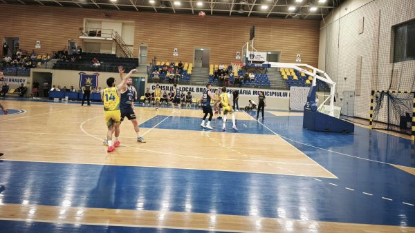 Corona Brașov a încheiat sezonul pe locul 14 în Liga Națională de Baschet Masculin
