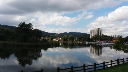 Accesul în zona lacului Noua va fi restricționat, cu excepția riveranilor