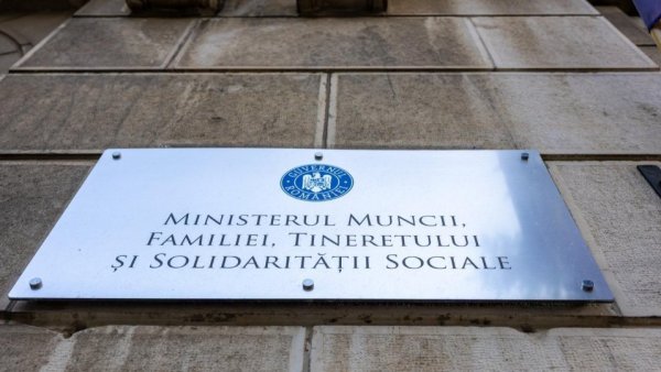 Consultări cu sindicaliştii din sănătate, asistenţă socială şi cultură privind legea salarizării