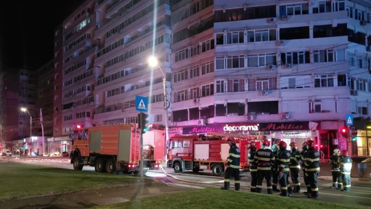 Dronă de război, prăbușită pe acoperișul unui bloc din Galați
