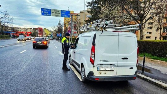 Șofer de 38 de ani fără permis și sub influența alcoolului, reținut de polițiștii din Săcele