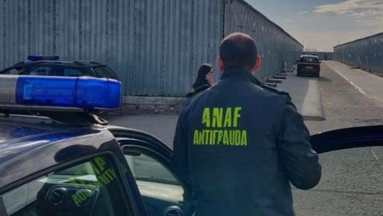 Fraudă la o firmă de pază din Iași